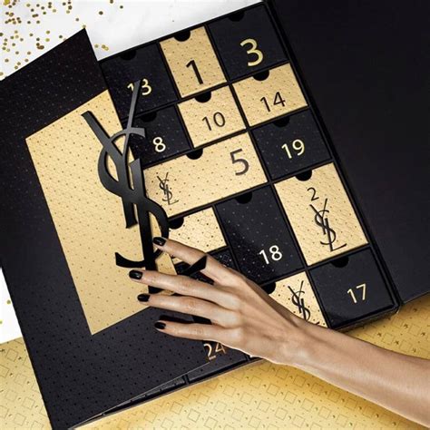 calendrier de l'avent yves saint laurent 2021